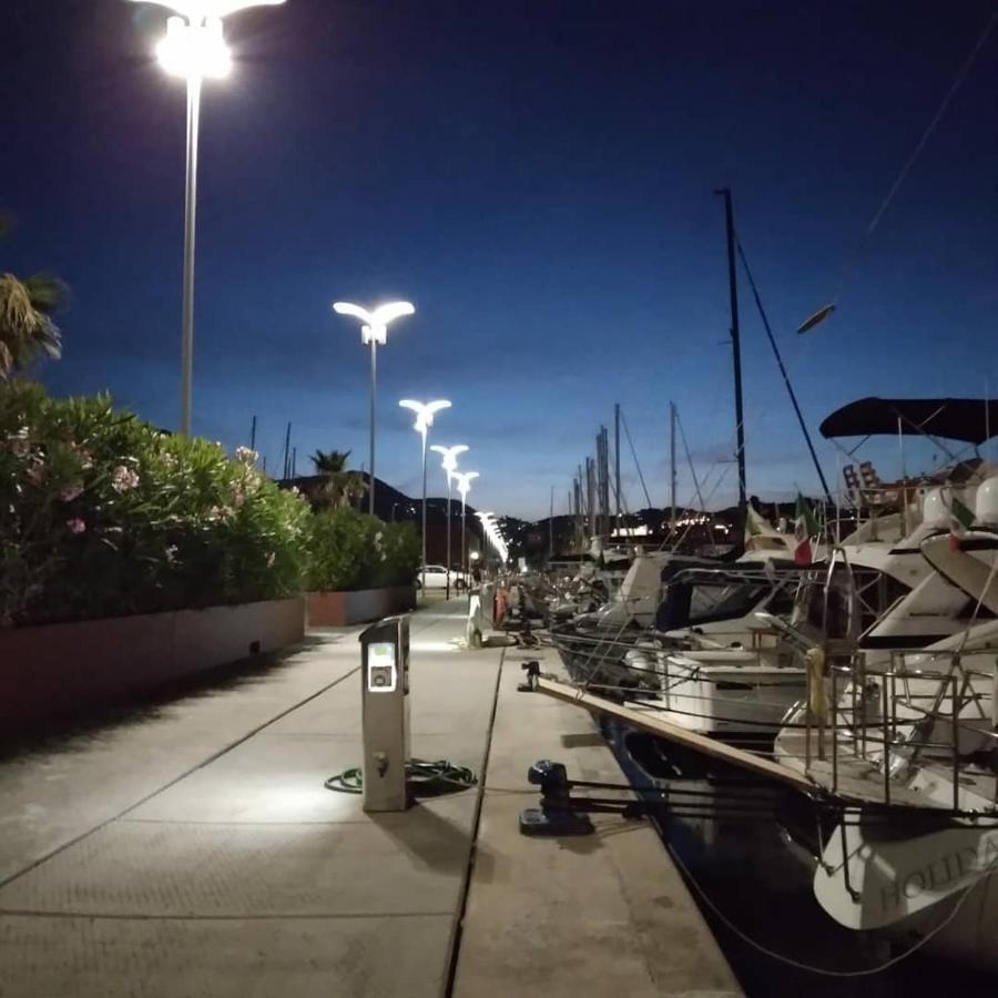 斯培西亚 Bed And Boat Holiday酒店 外观 照片